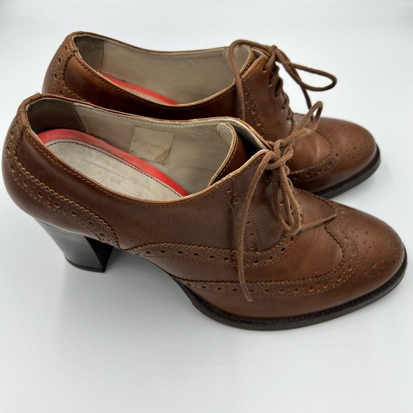 BODEN Brogue Heeled Ankle Boots - Picture 6 of 9